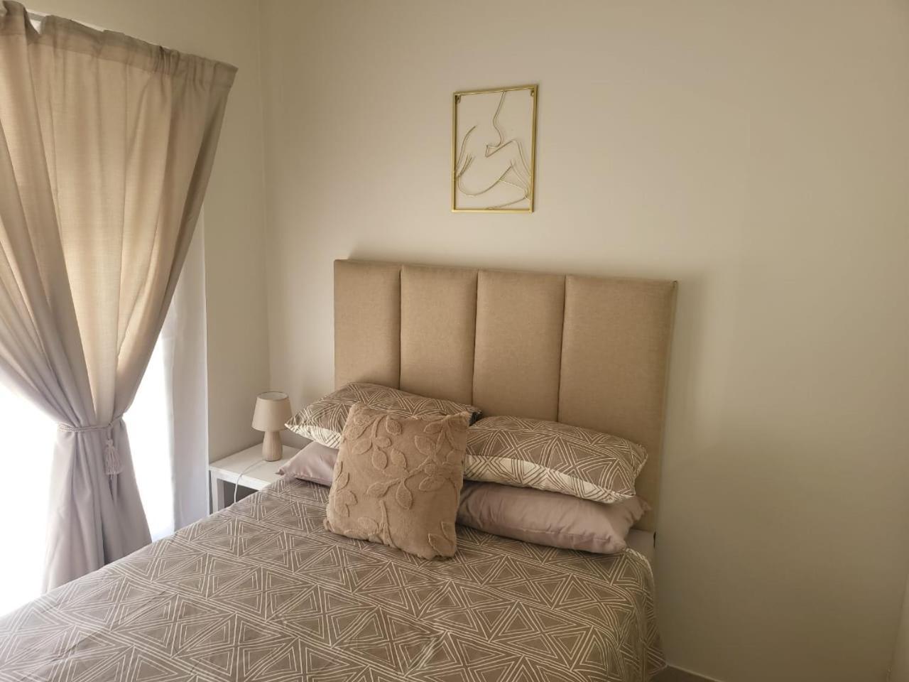 La Bella Vida Self Catering * Bellville