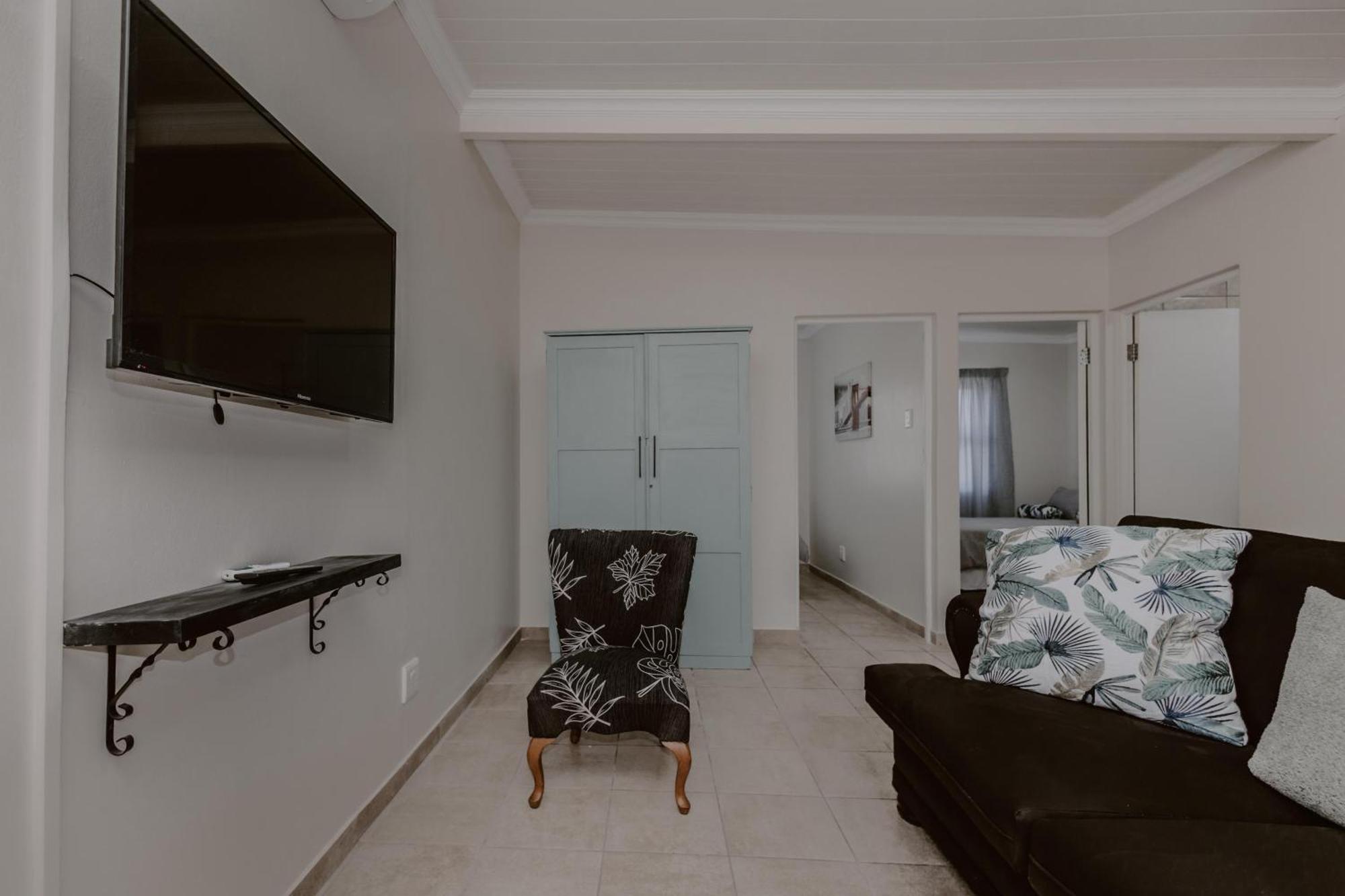 La Bella Vida Self Catering *
