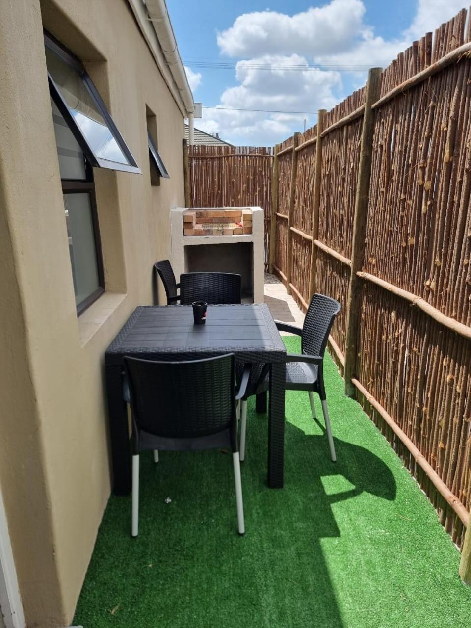 La Bella Vida Self Catering * Bellville