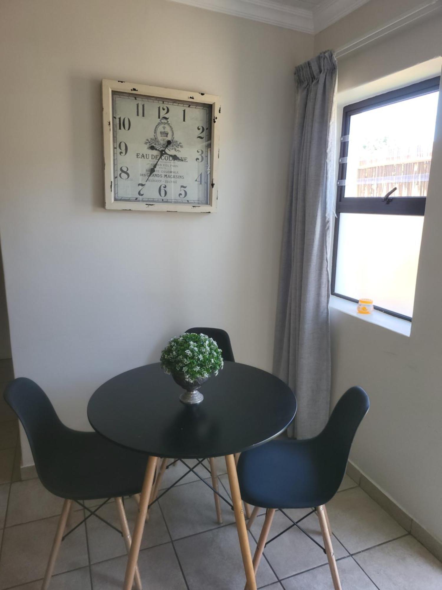 La Bella Vida Self Catering Apartment